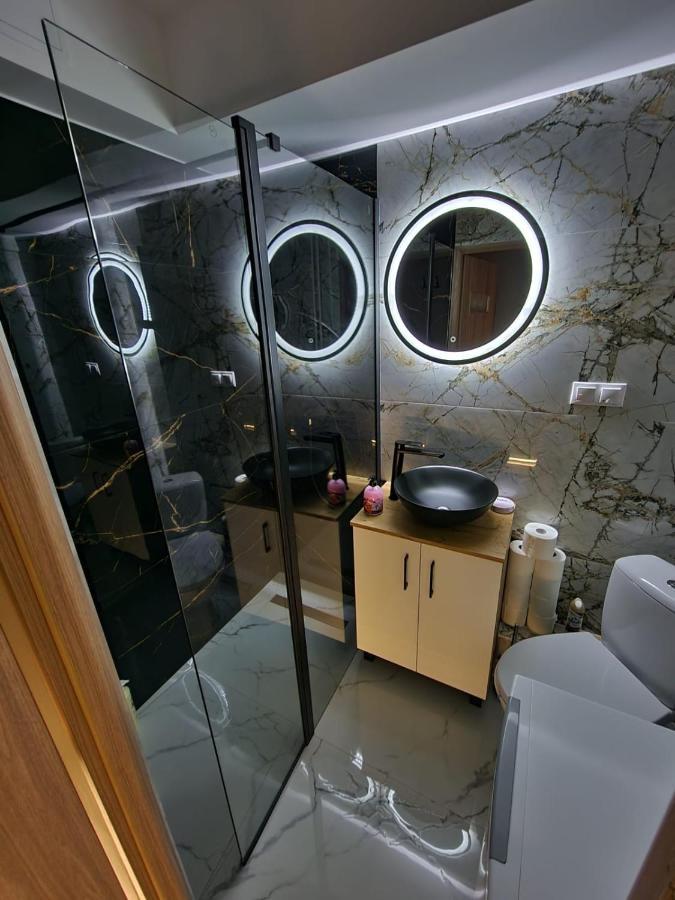 Ferienwohnung Luxury Aparments Klimatyzacja Z Prywatnym Parkingiem Radom Exterior foto